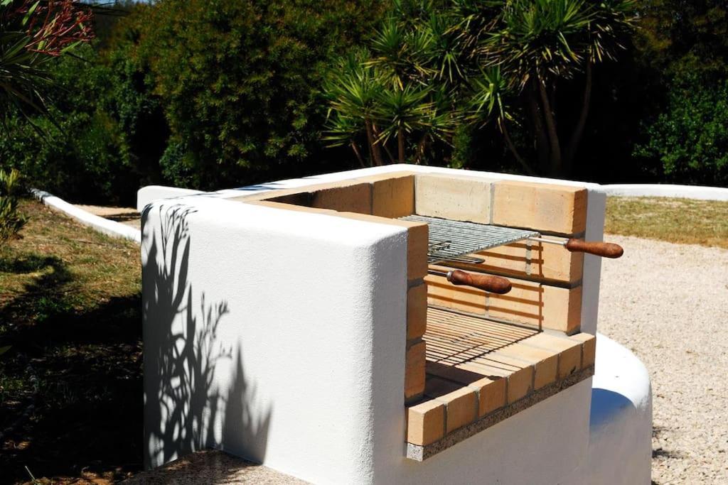 Vale Do Guizo: Casa Poente On The Contryside, Close By The Sea. ألخيزور المظهر الخارجي الصورة